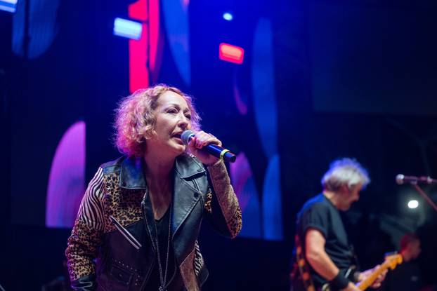 Parni valjak nastupio na 13. Hrvatskoj noći u Frankfurtu