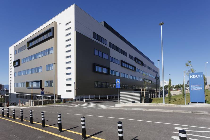 Novoizgrađena zgrada KBC-a Rijeka na Trsatu