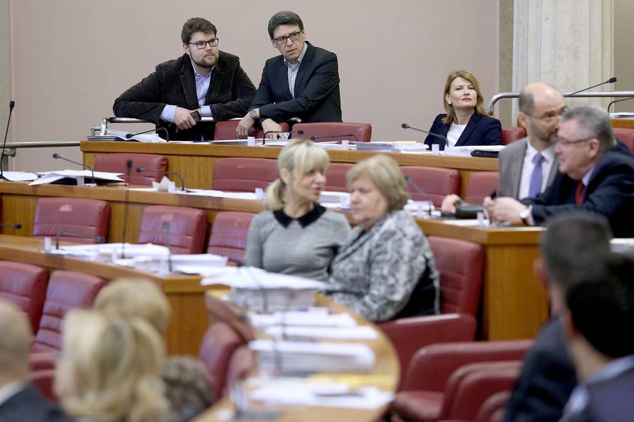 'Ako ćemo ignorirati peticiju znanstvenika, potonut ćemo'