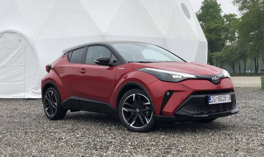 Toyota C-HR s trunkom agresive iz auta svjetskog rally prvaka