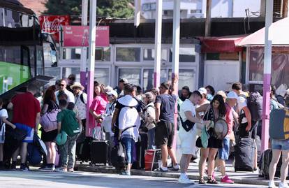 FOTOGALERIJA Prvi srpanjski vikend u Splitu: Očekuju 210 aviona i čak 116.000 putnika!