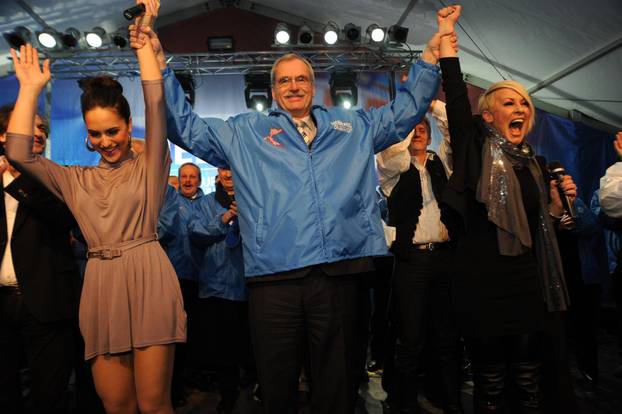 Split: Predizborni skup Andrije Hebranga na Prokurativama