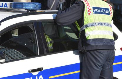 Divljao je autom, htio zgaziti i udariti policajce pa djetetu (9) prešao kotačem preko stopala