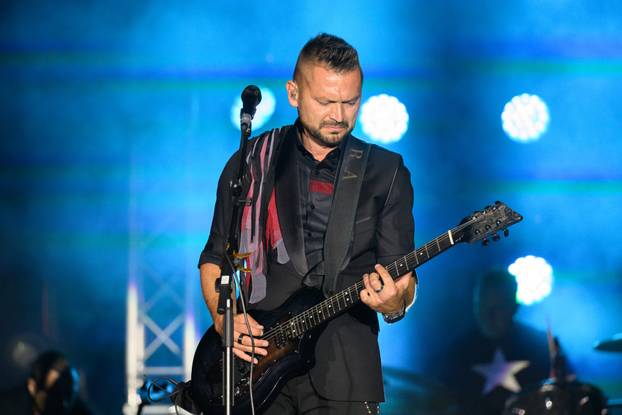 Zagreb: Slavljenički koncert grupe Vatra povodom 25 godina profesionalne karijere