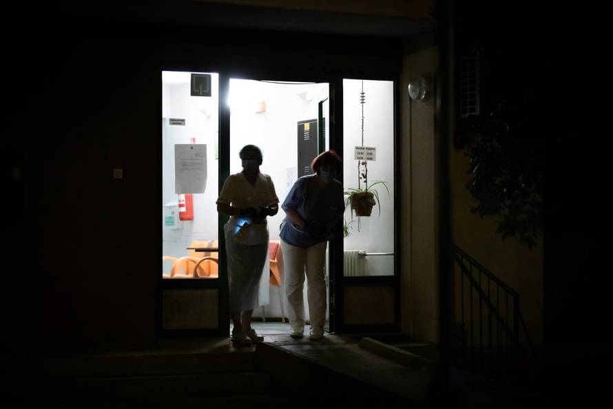 Korona u Domu za starije: 'Njih 10-ak je pozitivno, ovo je šok'