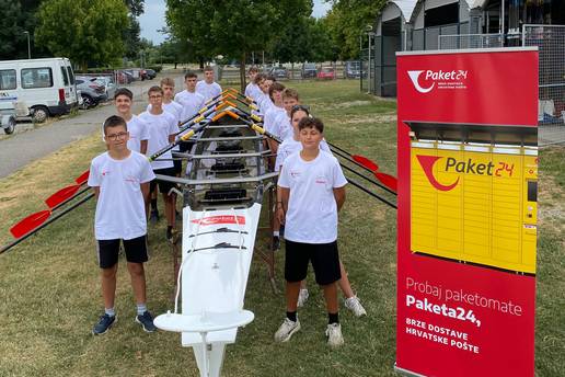 Nova oprema za najmla&dstrok;e vesla&ccaron;e Mladosti