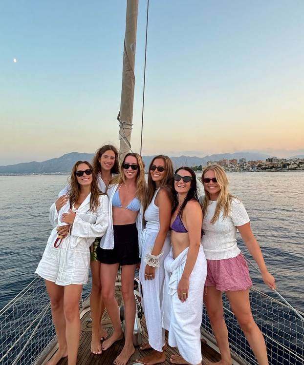 FOTO Lana Radeljak je imala djevojačku na Sicijili, ovako je slavila sa svojim prijateljicama