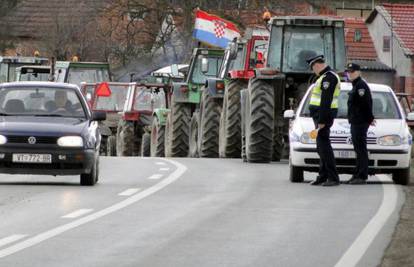 Seljaci ponovno prijete da će traktorima doći u glavni grad