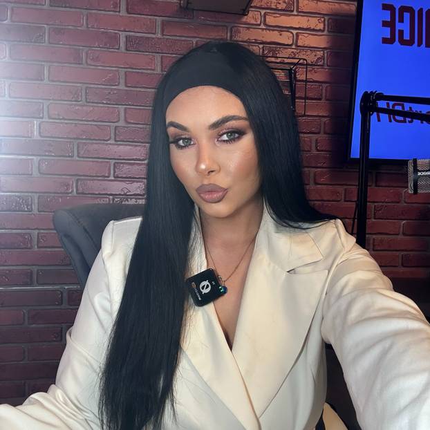 FOTO I ona sanja put u Ameriku! Sarajevska novinarka osvojila Wales, privela Štimca i Henryja