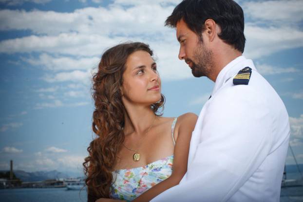 Sjećate se serije Larin izbor? Evo gdje su danas glavni glumci, neke ne biste ni prepoznali...