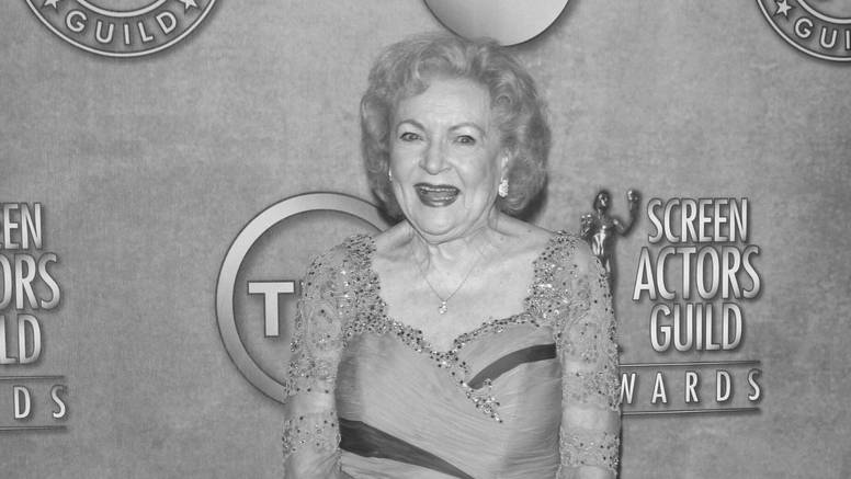 U stotoj godini preminula je legendarna glumica Betty White