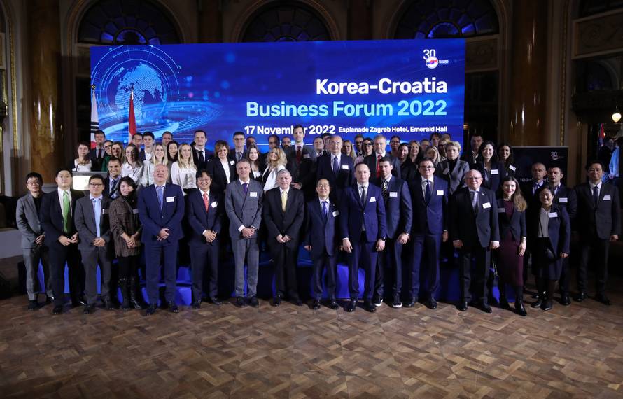 Zagreb: U hotelu Esplanade održava se 10. Hrvatsko-korejski poslovni forum
