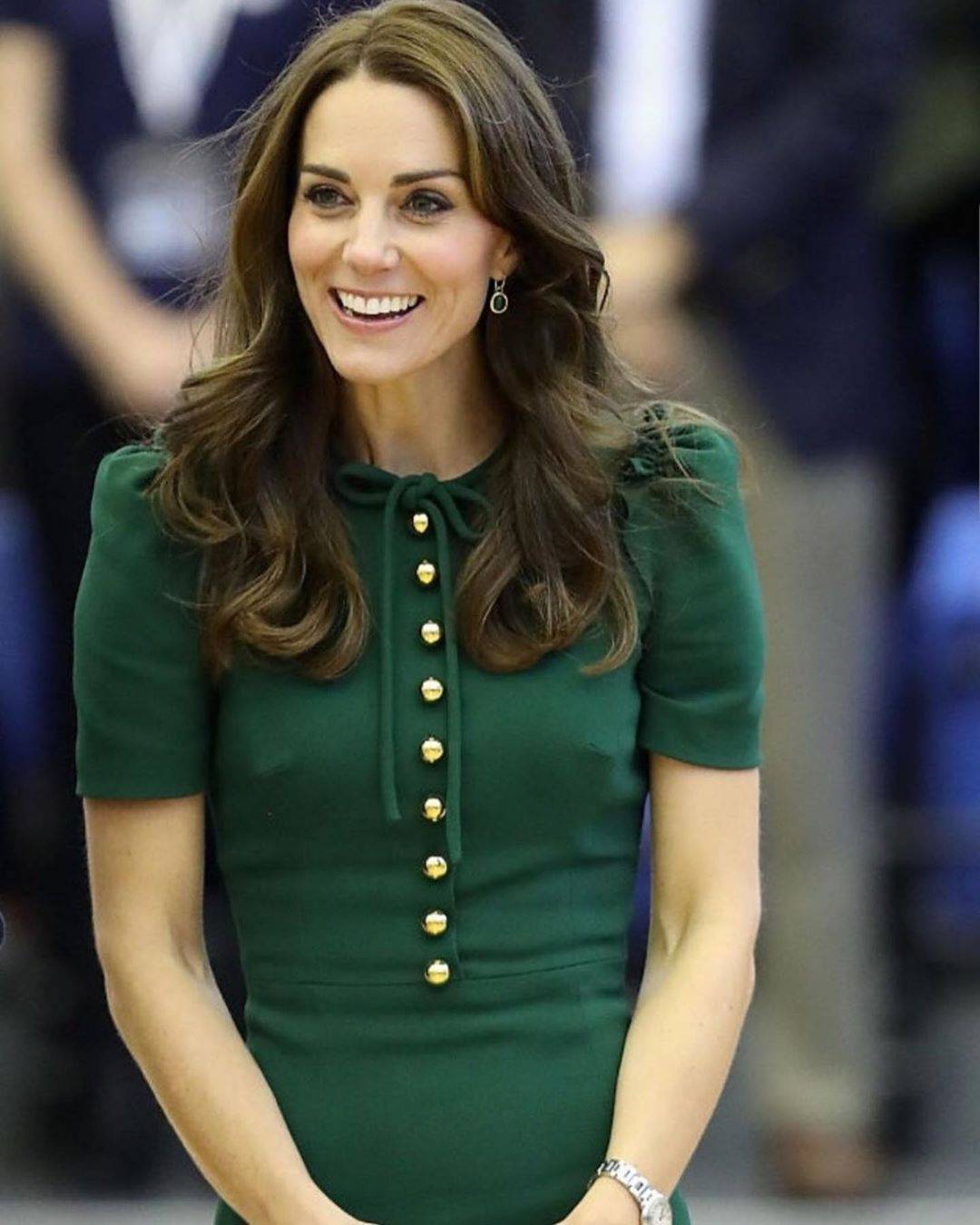 Kirurg tvrdi: Kate Middleton je bila na botoksu, sakrila je bore