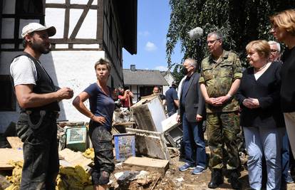 Njemačka: Vlasti strahuju od širenja covida-19 u područjima pogođenima poplavom