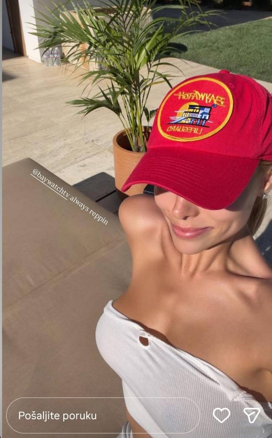 Brooks Nader uživa bez dečka, a fokus joj je na Baywatchu