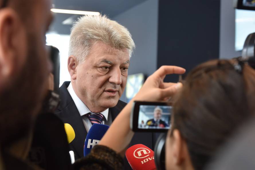 'Budućnost Davora Bernardića propituje se otkad je izabran...'