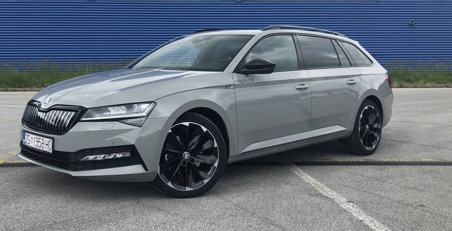 Novi plug-in hibrid je najbolja verzija Škode Superb na tržištu