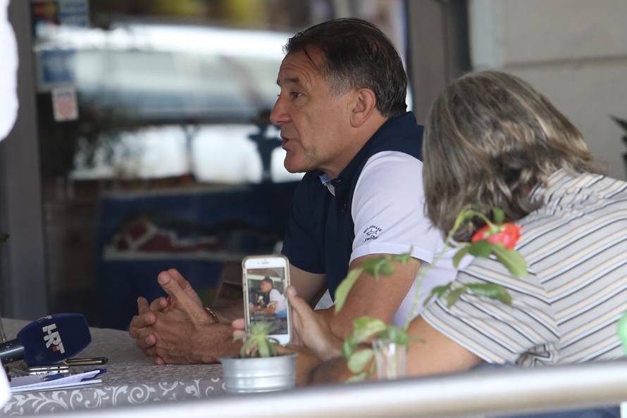 Hodočasnici zbunjeni najezdom medija: 'Čekamo rock zvijezdu'