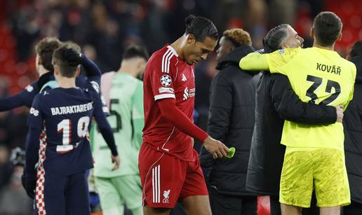 VIDEO Nikad neće hodati sami... Osim ako izgubite utakmicu 4-1! Navijači Liverpoola žurili doma