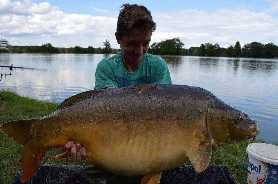 Antonio (16) se sat vremena borio sa šaranom od 20 kg