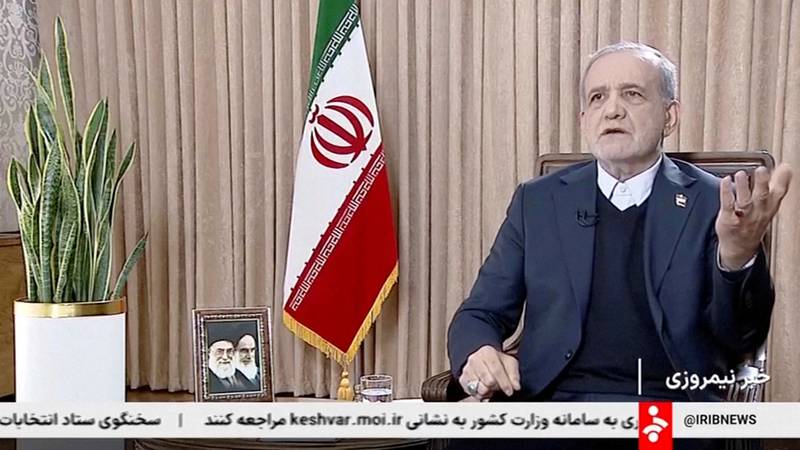 Usred glasina o ostavci, iranski predsjednik pozvao na promjenu načina vladanja