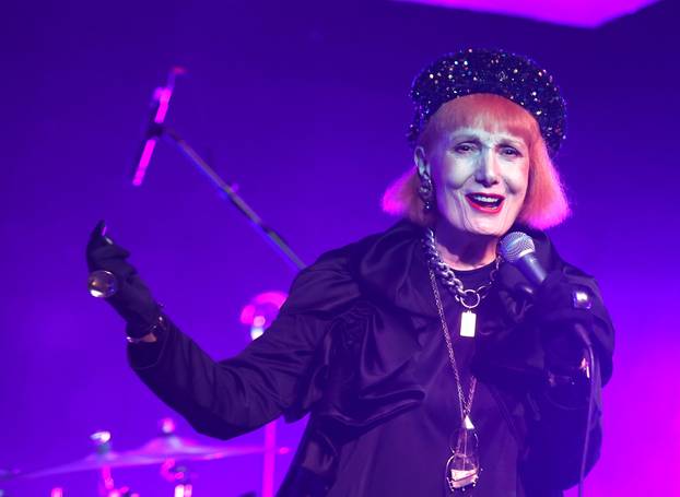 Šibenik: Josipa Lisac održala koncert u Kući umjetnosti Arsen