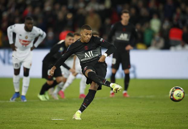 Ligue 1 - Paris St Germain v Angers