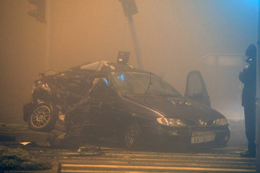 Zagreb: Tri osobe poginule u sudaru na križanju ?vora Buzin i Avenije V. Holjevca 