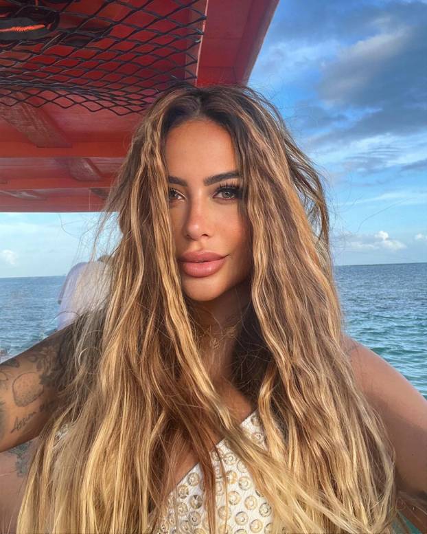 FOTO Braco je opet ozlijeđen, a najpoznatija sestra nogometaša slavi. Evo kako se mijenjala...