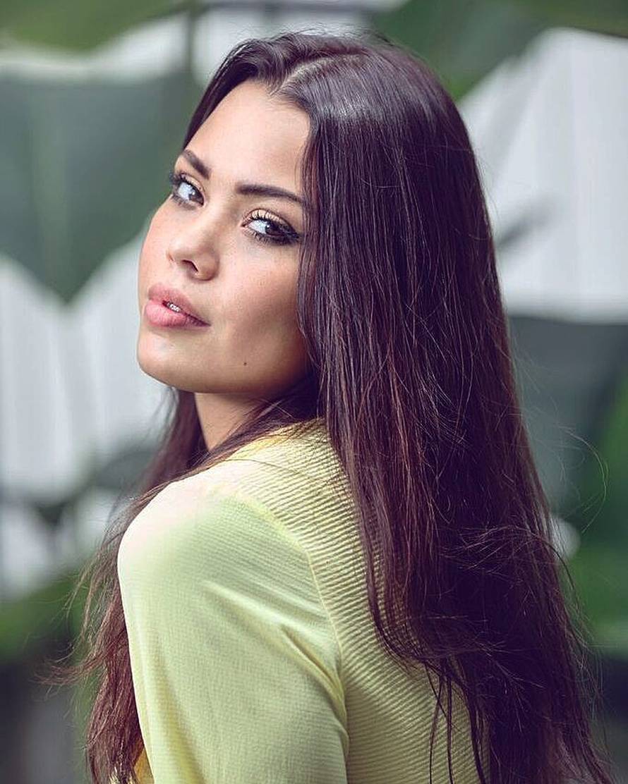 Misteriozna smrt manekenke Ivane: Tajkun i žena pozvali je na druženje. Pronašli je golu...