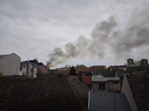 FOTO Evo kako izgleda skladište HŽ-a u Osijeku nakon buktinje