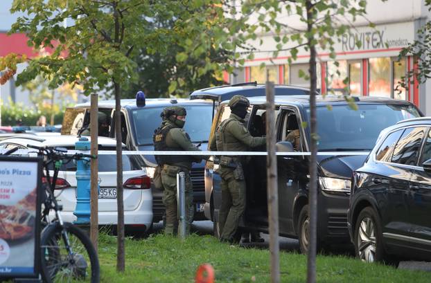 Pucnjava u zagrebačkom Središću, policija traga za napadačem