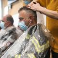 Besplatno su ošišali 200-injak stanovnika Gline: 'Jako smo sretni zbog velikog odaziva'