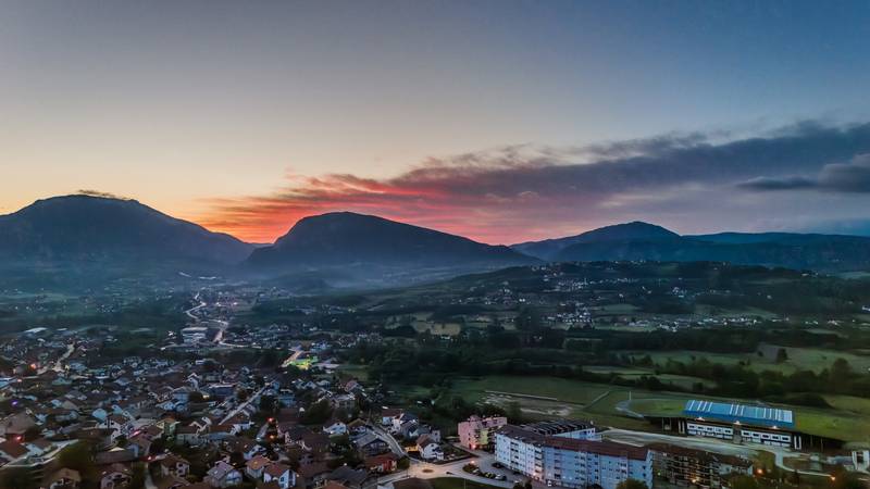 Hrvati u strahu: ‘U Bugojnu opet marširaju naoružani ljudi s arapskim obilježjima!’