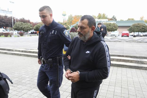 Karlovac: Privodenje dvojice osumnjicenih za pljacku zastitarskih kombija