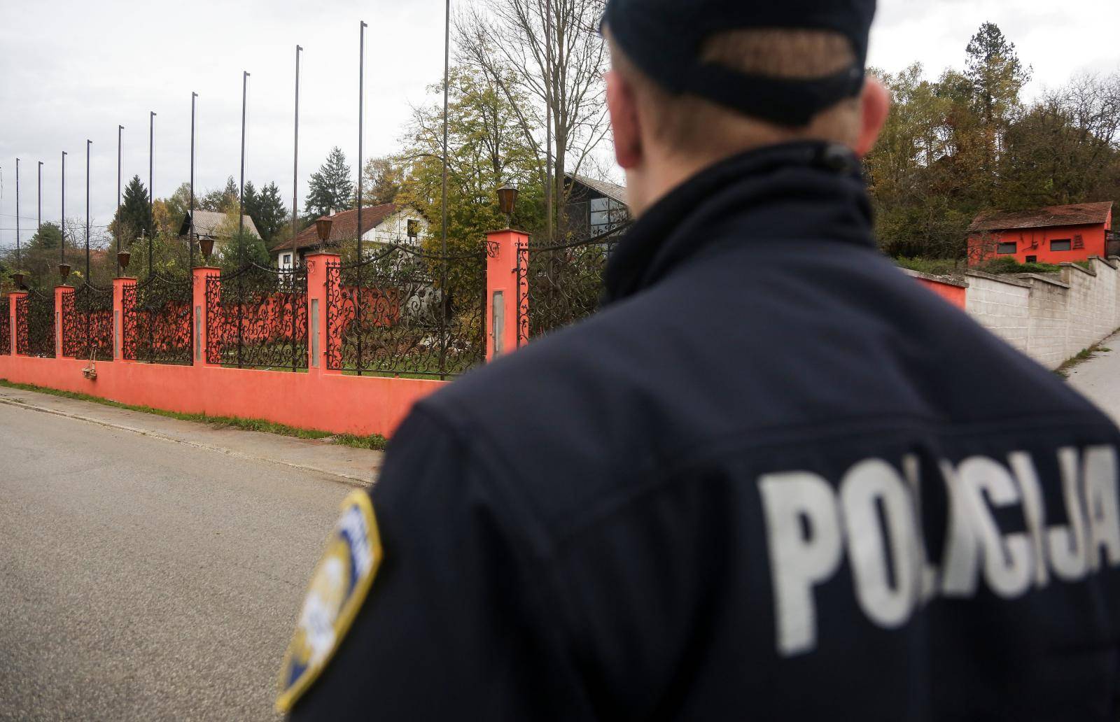 Tajne imanja Ante Pavlovića: Policija našla mrtve životinje