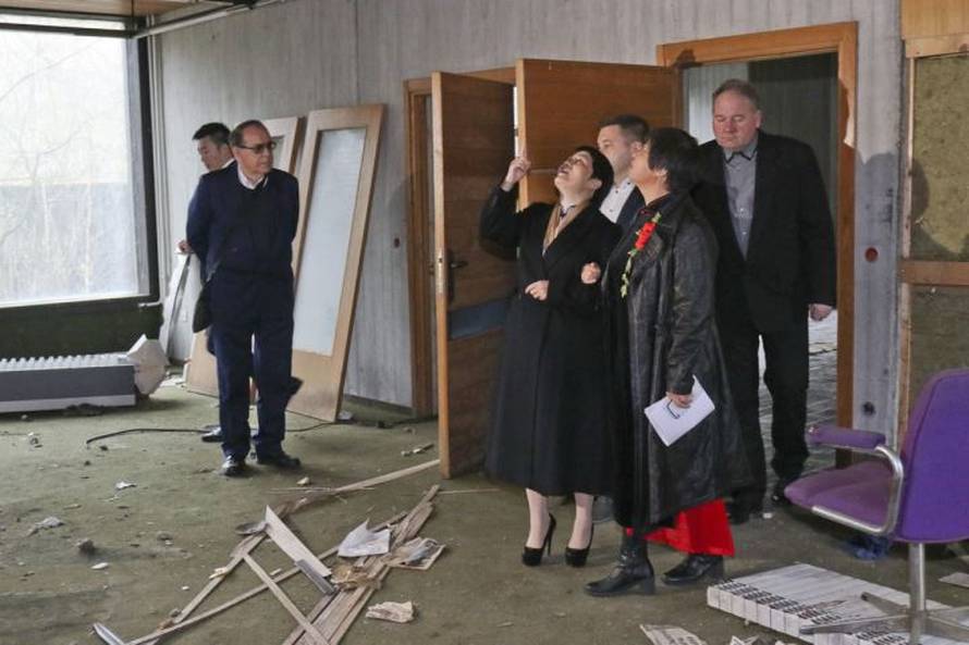 'Zainteresirana sam za kupnju Političke škole u Kumrovcu'