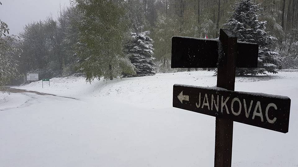 Snijeg u Hrvatskoj: 'Ako  padne ispod 0°C imat ćemo problema'