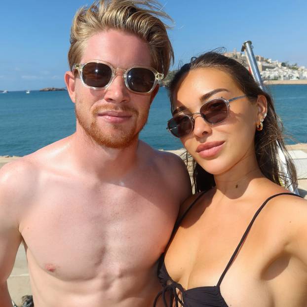 FOTO Kevin De Bruyne nekad je bio žrtva suigračeve izdaje, a onda je upoznao ovu ljepoticu