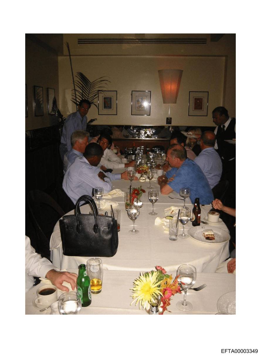 Ruskinje, privatni letovi, party na otoku: Ovako je Epstein gradio svoju mrežu sa slavnima