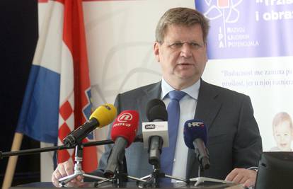 Ministar Mrsić najavio: Idemo u reviziju invalidskih mirovina  