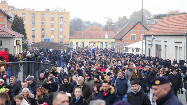 Vukovar: Kolona sjećanja na žrtvu Vukovara