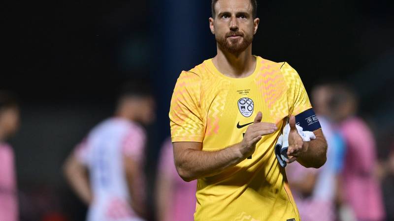 VIDEO Oblak oduševio Hrvata: Poklonio mu svoj dres