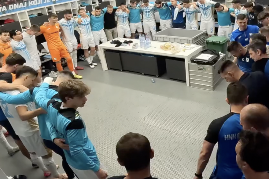 Motivacijski govor u svlačionici Rijeke