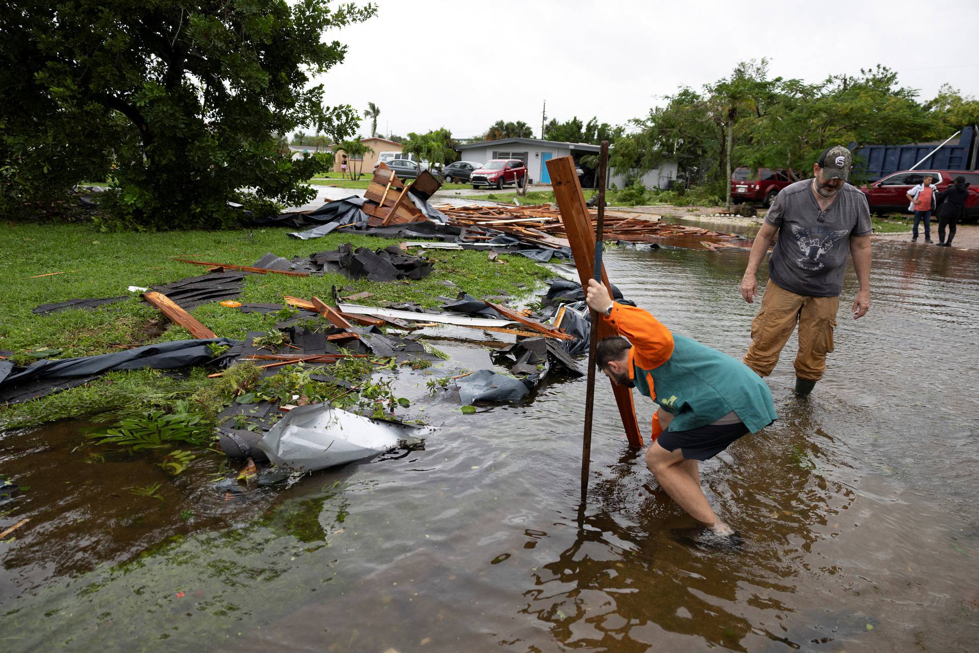 Hurricane Milton approaches Fort Myers, Florida