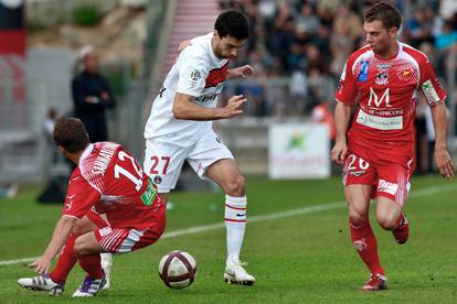 PSG zadržao vrh slavljem kod Ajaccia, hat-trick Gameira