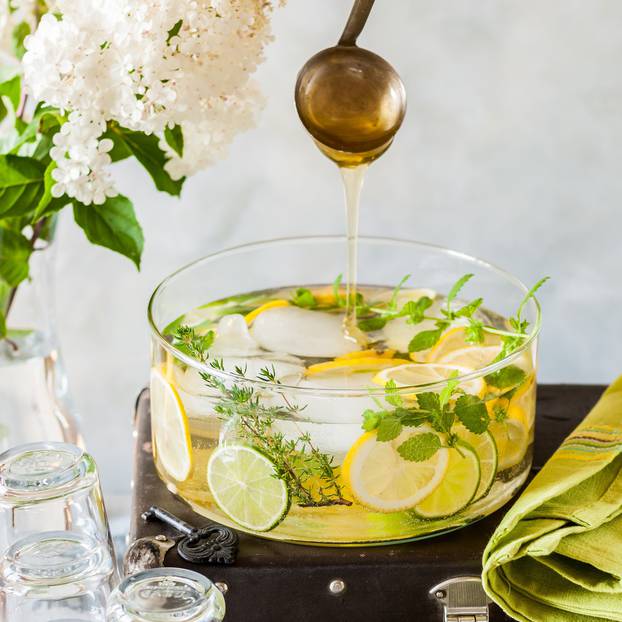 Citrus and Herb Lemonade 