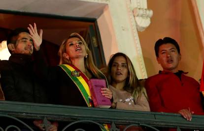 Bolivijska senatorica u utorak proglasila sebe predsjednicom
