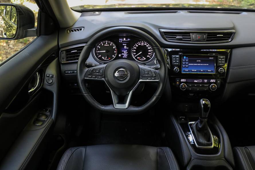 Najveći Nissanov SUV vrlo je dobar i s benzinskim motorom