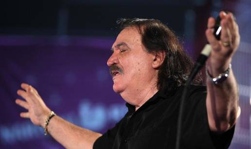 &Zcaron;eli snimiti jo&scaron; jedan album, a ovako je Mi&scaron;o Kova&ccaron; izgledao na po&ccaron;ecima svoje karijere